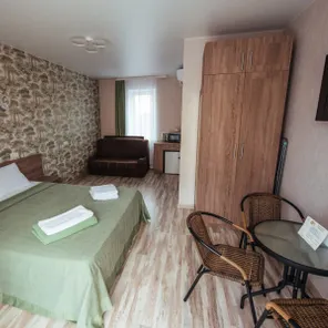 Трехместный с отдельным входом №3